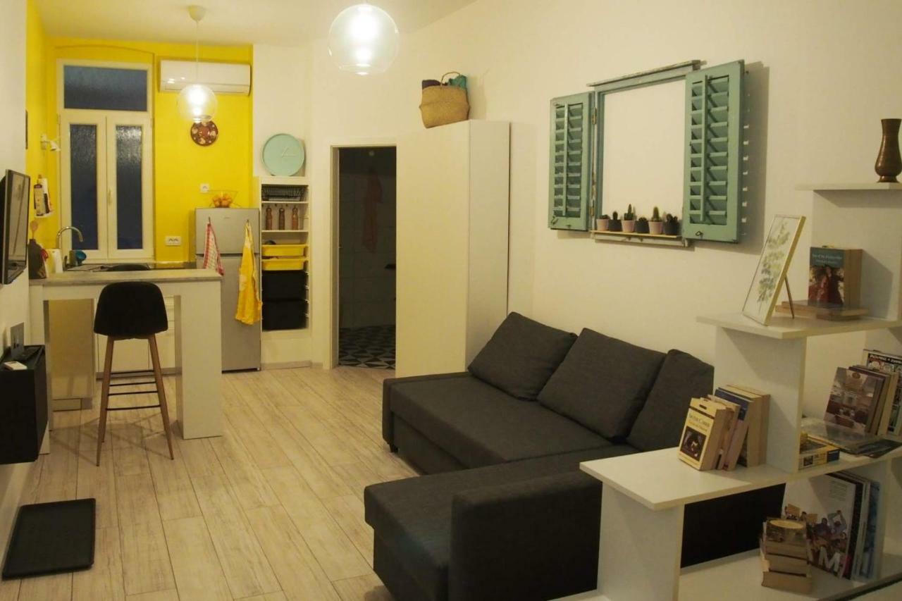 Studio Apartman Baronessa Adriana Apartment Rijeka Exterior photo